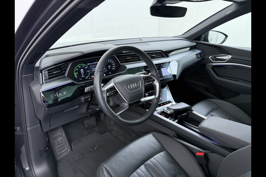 Audi e-tron 50 Quattro 71kWh SOH 90% Leder Camera Panoramadak Adap.Cruise Apple Carplay Android Auto Business Edition Plus Elek.Stoelen Memory Elek.Achterklep Stoelverwarming Led Lmv 21" Optiek-pakket zwart Origineel Nederlandse Auto
