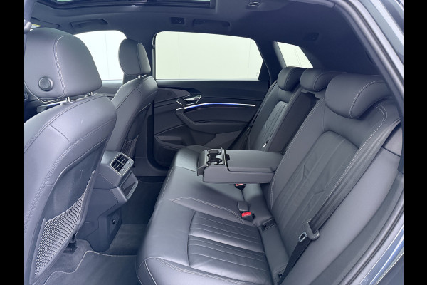 Audi e-tron 50 Quattro 71kWh SOH 90% Leder Camera Panoramadak Adap.Cruise Apple Carplay Android Auto Business Edition Plus Elek.Stoelen Memory Elek.Achterklep Stoelverwarming Led Lmv 21" Optiek-pakket zwart Origineel Nederlandse Auto