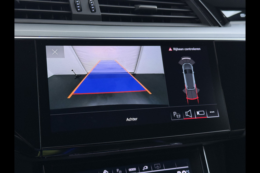 Audi e-tron 50 Quattro 71kWh SOH 90% Leder Camera Panoramadak Adap.Cruise Apple Carplay Android Auto Business Edition Plus Elek.Stoelen Memory Elek.Achterklep Stoelverwarming Led Lmv 21" Optiek-pakket zwart Origineel Nederlandse Auto