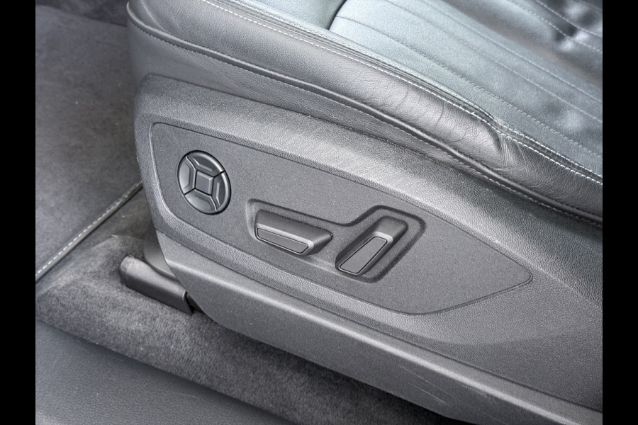 Audi e-tron 50 Quattro 71kWh SOH 90% Leder Camera Panoramadak Adap.Cruise Apple Carplay Android Auto Business Edition Plus Elek.Stoelen Memory Elek.Achterklep Stoelverwarming Led Lmv 21" Optiek-pakket zwart Origineel Nederlandse Auto