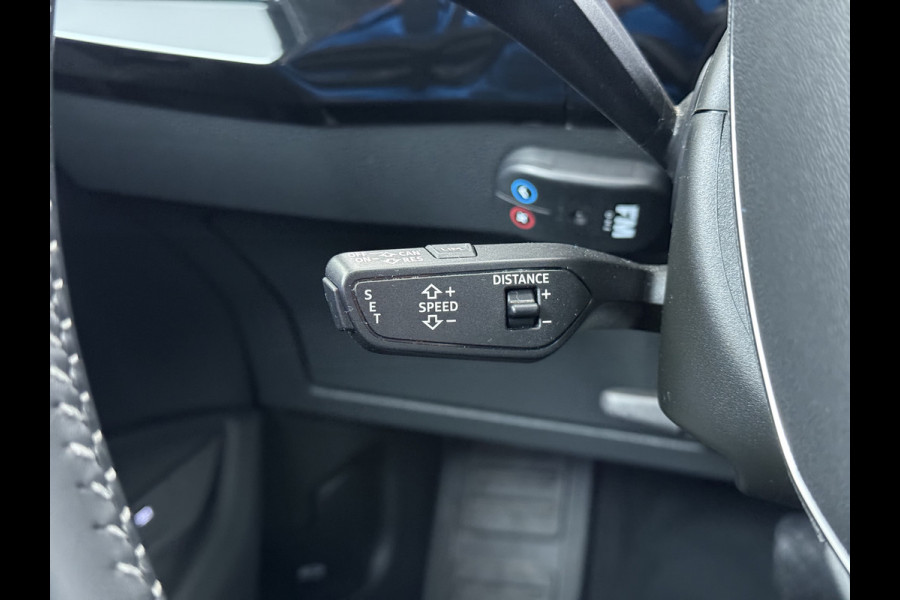 Audi e-tron 50 Quattro 71kWh SOH 90% Leder Camera Panoramadak Adap.Cruise Apple Carplay Android Auto Business Edition Plus Elek.Stoelen Memory Elek.Achterklep Stoelverwarming Led Lmv 21" Optiek-pakket zwart Origineel Nederlandse Auto
