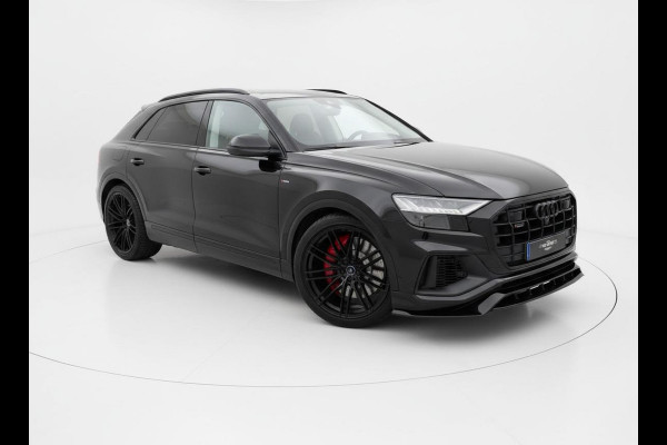 Audi Q8 55 TFSI quattro * S-line * Panoramadak * Dealer onderh. *