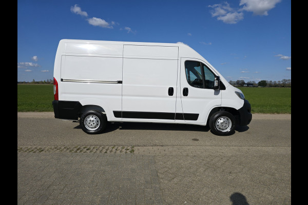 Opel Movano 2.2D 140 L2H2 3.5T - 140 Pk - Euro 6 - ParkeerCamera - Airco - Cruise Control