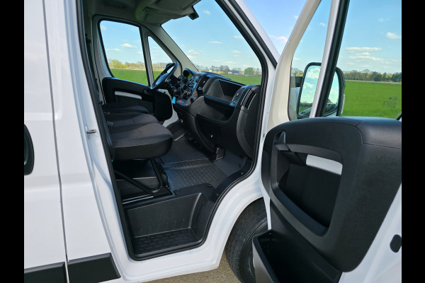 Opel Movano 2.2D 140 L2H2 3.5T - 140 Pk - Euro 6 - ParkeerCamera - Airco - Cruise Control