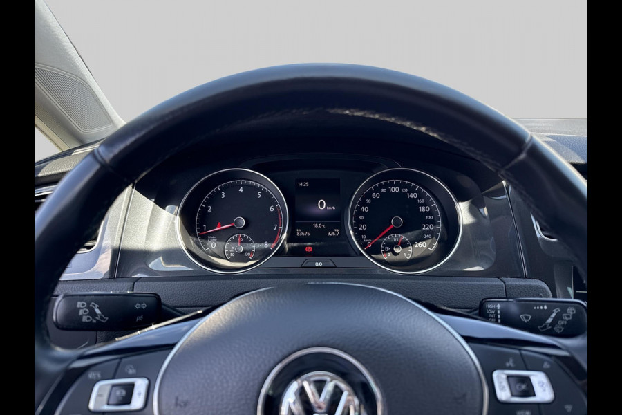 Volkswagen Golf 1.5 TSI Comfortline Business  | 130PK | adaptive cruise | trekhaak | Apple Carplay/Android Auto
