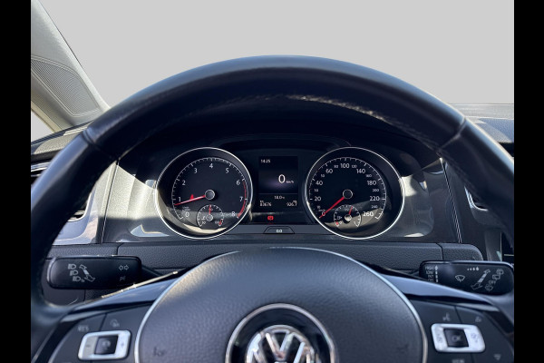 Volkswagen Golf 1.5 TSI Comfortline Business  | 130PK | adaptive cruise | trekhaak | Apple Carplay/Android Auto