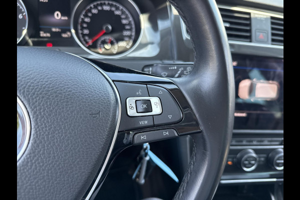Volkswagen Golf 1.5 TSI Comfortline Business  | 130PK | adaptive cruise | trekhaak | Apple Carplay/Android Auto