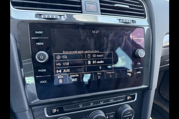 Volkswagen Golf 1.5 TSI Comfortline Business  | 130PK | adaptive cruise | trekhaak | Apple Carplay/Android Auto