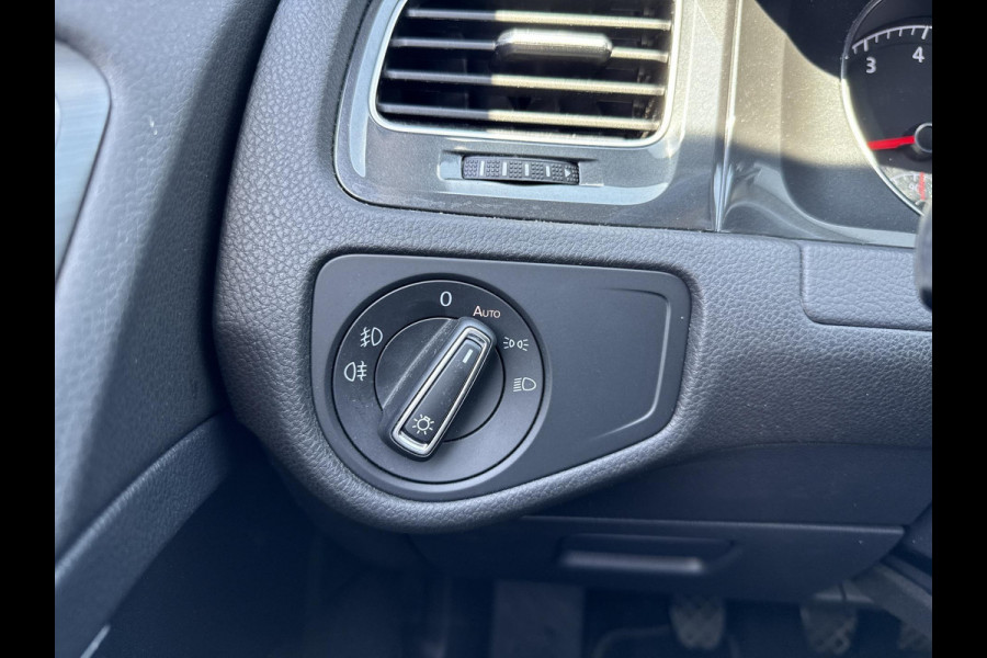 Volkswagen Golf 1.5 TSI Comfortline Business  | 130PK | adaptive cruise | trekhaak | Apple Carplay/Android Auto