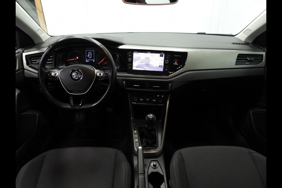 Volkswagen Polo 1.0 TSI Comfortline Business NAVI/CLIMA/CAMERA/17"LMV!