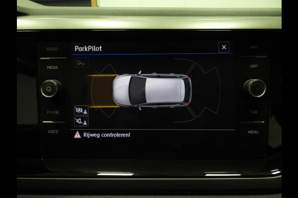 Volkswagen Polo 1.0 TSI Comfortline Business NAVI/CLIMA/CAMERA/17"LMV!