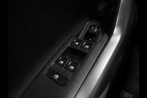 Volkswagen Polo 1.0 TSI Comfortline Business NAVI/CLIMA/CAMERA/17"LMV!