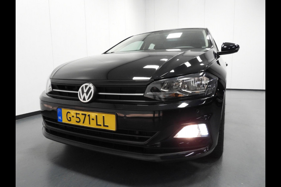 Volkswagen Polo 1.0 TSI Comfortline Business NAVI/CLIMA/CAMERA/17"LMV!