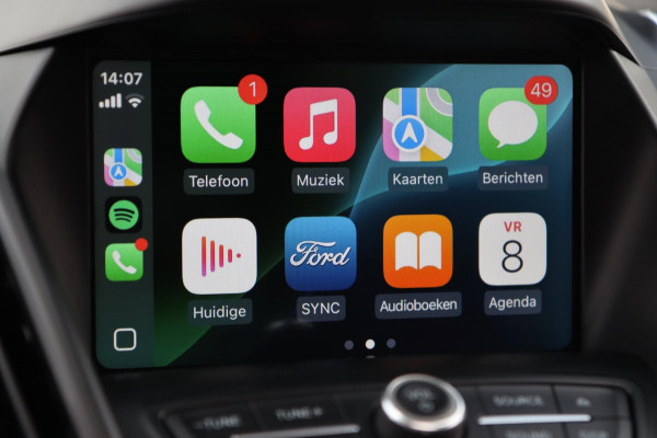 Ford Kuga 1.5 EcoBoost ST Line / PANODAK / KEYLESS / CAMERA / CARPLAY / STOEL+STUURVERW