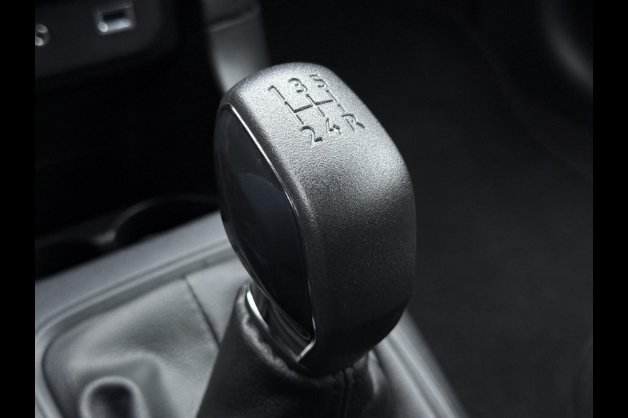 Citroën C3 1.2 PureTech Feel 105g 1e Eigenaar,Navi,Apple CarPlay,Stoelverwarming,Clima,Cruise,LED,Dealer Onderhouden,Weinig Km,Apk tot 06-2026