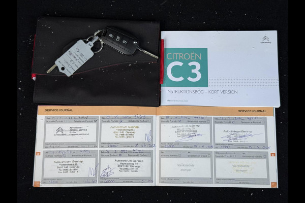 Citroën C3 1.2 PureTech Feel 105g 1e Eigenaar,Navi,Apple CarPlay,Stoelverwarming,Clima,Cruise,LED,Dealer Onderhouden,Weinig Km,Apk tot 06-2026