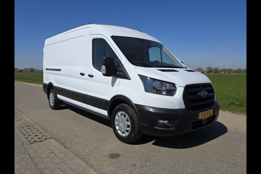 Ford Transit 350 2.0 TDCI L3H2 Trend - 130 Pk - Euro 6 - ParkeerCamera - Airco - Cruise Control