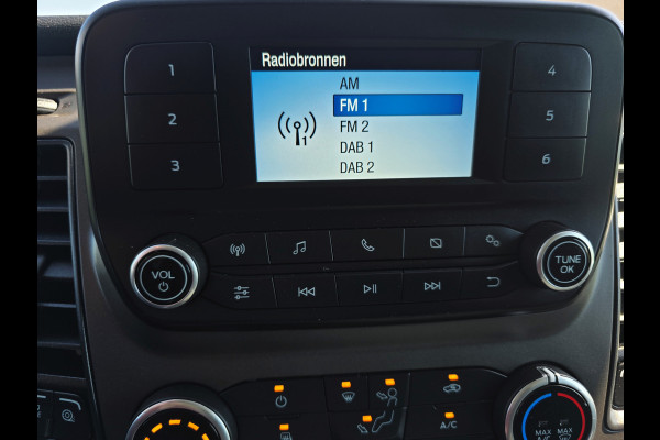 Ford Transit 350 2.0 TDCI L3H2 Trend - 130 Pk - Euro 6 - ParkeerCamera - Airco - Cruise Control