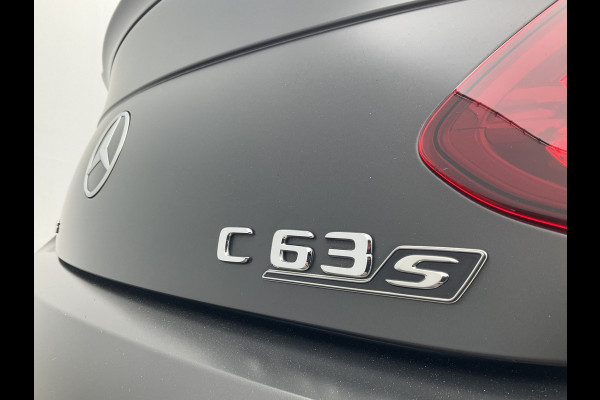 Mercedes-Benz AMG C Coupé 63 S Final Edition NL-Geleverd |1 of 499| Keramisch Carbon Designo graphitgrau magno