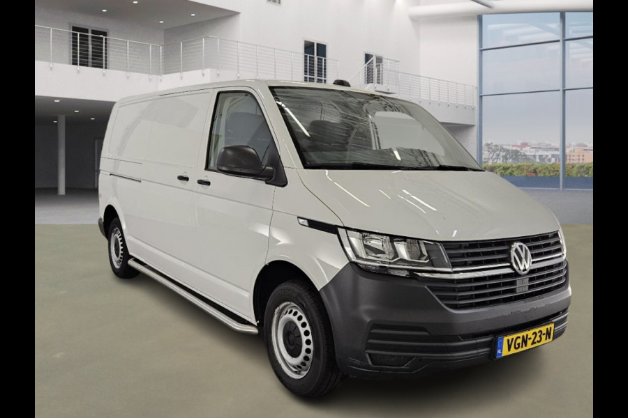 Volkswagen Transporter 2.0 TDI L2H1 Navi Airco Cruise Sidebars 1Eigenaar