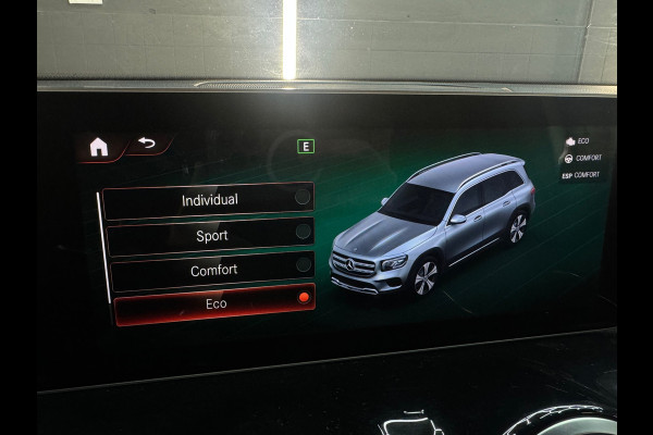 Mercedes-Benz Glb 250 4MATIC AMG Pano|Memory|Burmester|Keyless