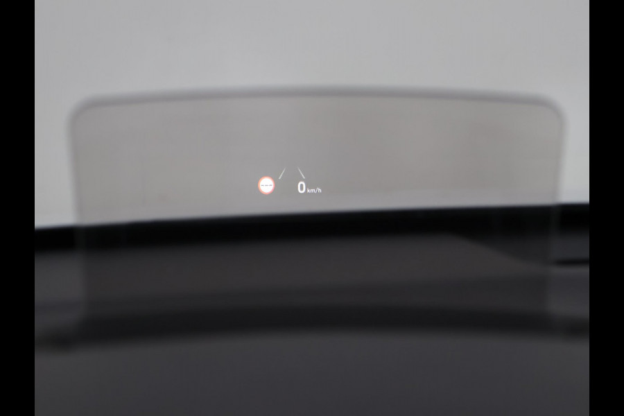 Hyundai Kona EV PREMIUM SKY 64 KWH + SCHUIFDAK | LEDER | TREKHAAK | STOELVENTILATIE | HEAD-UP | CAMERA | ADAPTIVE CRUISE CONTROL