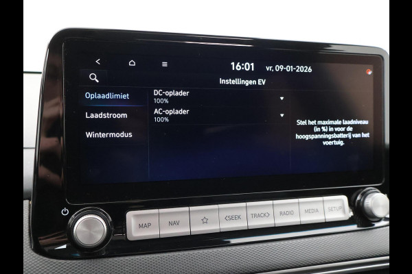 Hyundai Kona EV PREMIUM SKY 64 KWH + SCHUIFDAK | LEDER | TREKHAAK | STOELVENTILATIE | HEAD-UP | CAMERA | ADAPTIVE CRUISE CONTROL