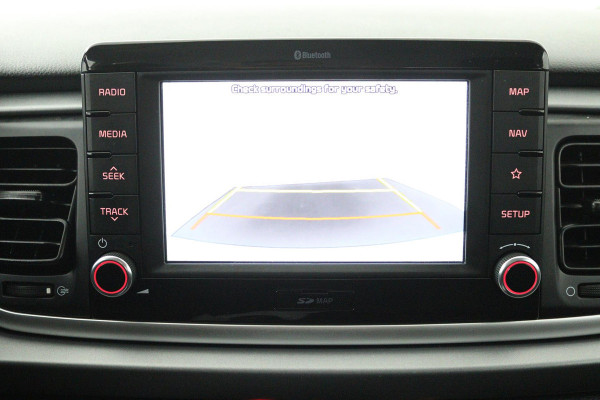 Kia Rio 1.0 TGDI DynamicLine (ACHTERUITRIJCAMERA, NAVIGATIE, CRUISE CONTROL,CARPLAY, PARKEERSENSOREN, 1e EIGENAAR,)