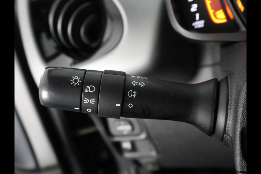 Toyota Aygo 1.0 VVT-i X-PLAY AUTOMAAT GARANTIE TOT 10-2031 BIJNA 2022. APPLE CARPLAY & ANDROID AUTO . ACHTERUITRIJ CAMERA .