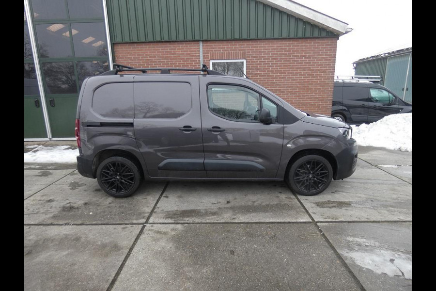 Peugeot Partner 1.5 BlueHDI Premium*3zits*navi leder*18 inch