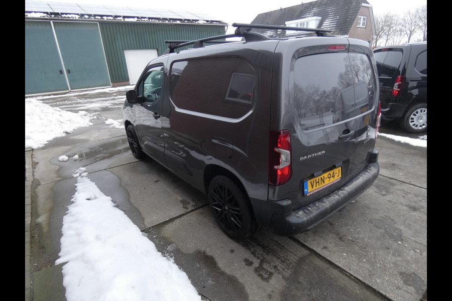 Peugeot Partner 1.5 BlueHDI Premium*3zits*navi leder*18 inch