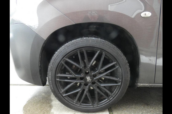 Peugeot Partner 1.5 BlueHDI Premium*3zits*navi leder*18 inch