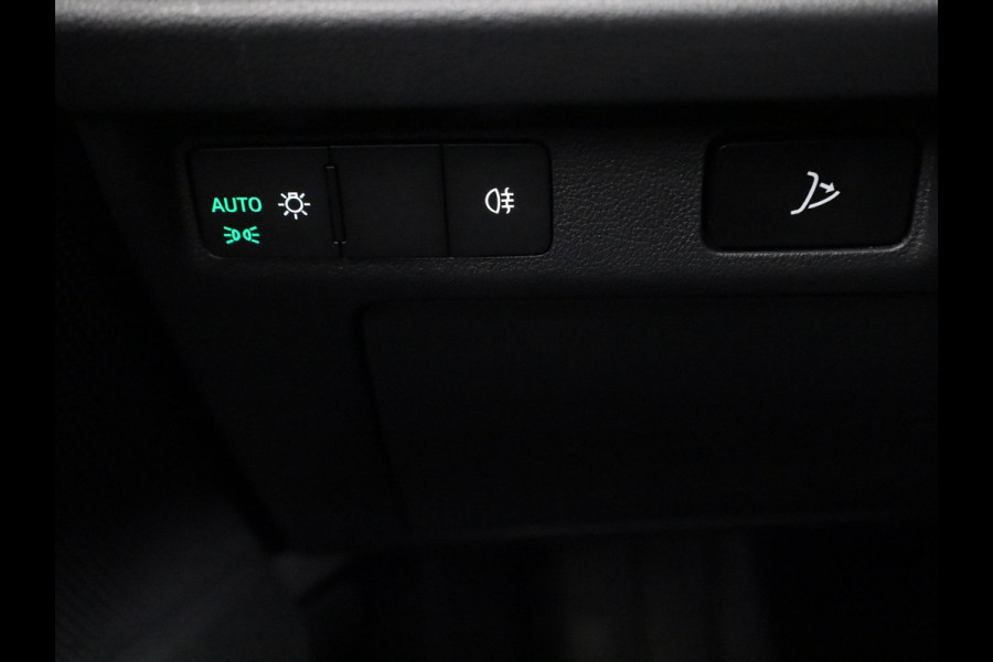 Škoda Elroq 60 Business Edition - Tour 204pk | Trekhaak | 20 inch | Stoelverwarming | Adaptive Cruise Control | Blind Spot