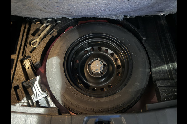 Nissan QASHQAI 1.6DIG-T 163PK Business Trekhaak-1500KG/Winter-pack/360-camera/Pano-dak