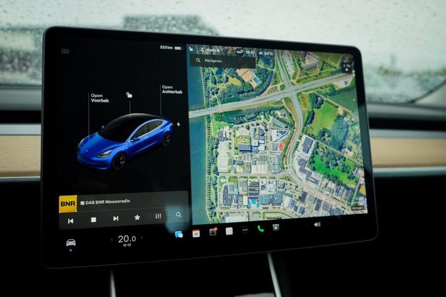 Tesla Model 3 Standard RWD Plus 60 kWh / Autopilot / Marge