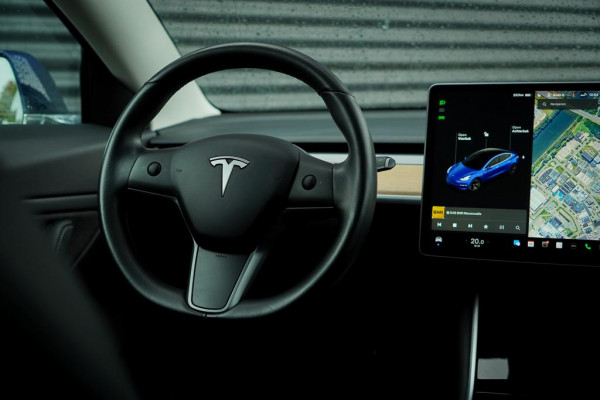Tesla Model 3 Standard RWD Plus 60 kWh / Autopilot / Marge