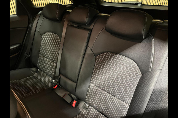 Kia Ceed Sportswagon 1.5 T-GDi DynamicPlusLine|160PK|AFN.TREKHAAK|1/2 LEDER|STOEL+STUURVERW|KEYLESS|NL-AUTO|NAP|1e EIG|IN.BTW|