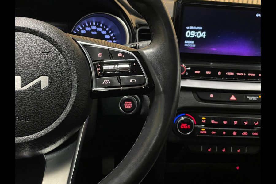Kia Ceed Sportswagon 1.5 T-GDi DynamicPlusLine|160PK|AFN.TREKHAAK|1/2 LEDER|STOEL+STUURVERW|KEYLESS|NL-AUTO|NAP|1e EIG|IN.BTW|