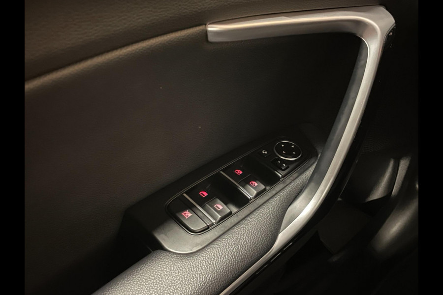 Kia Ceed Sportswagon 1.5 T-GDi DynamicPlusLine|160PK|AFN.TREKHAAK|1/2 LEDER|STOEL+STUURVERW|KEYLESS|NL-AUTO|NAP|1e EIG|IN.BTW|