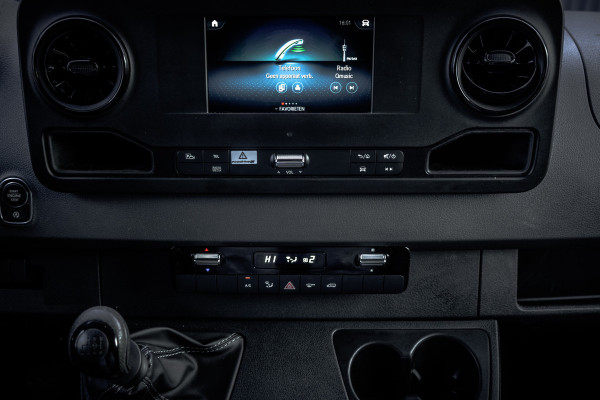 Mercedes-Benz Sprinter 314 CDI | Bakwagen met Laadklep | Carplay | Camera | Airco | Euro 6