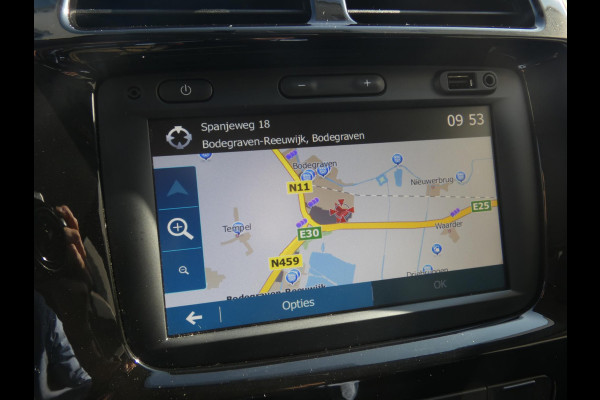 Dacia Spring Comfort Plus 27 kWh | NAVIGATIE |