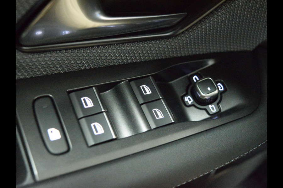 Opel Grandland 1.6 Turbo Plug-in-Hybrid Business Edition | 195 PK | AGR COMFORTSTOELEN | 20" L.M.V. | EL. ACHTERKLEP | PARKEERCAMERA | DEMO