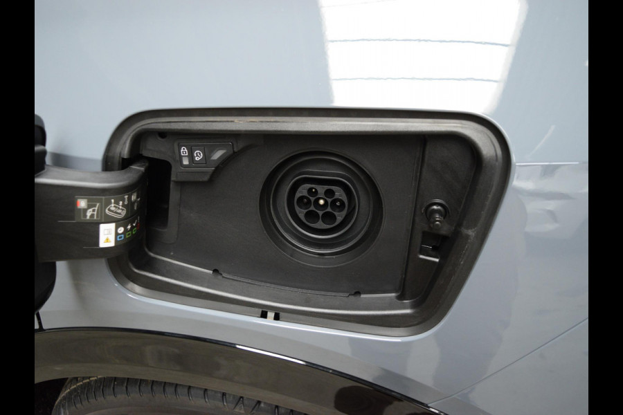 Opel Grandland 1.6 Turbo Plug-in-Hybrid Business Edition | 195 PK | AGR COMFORTSTOELEN | 20" L.M.V. | EL. ACHTERKLEP | PARKEERCAMERA | DEMO