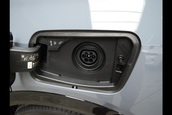 Opel Grandland 1.6 Turbo Plug-in-Hybrid Business Edition | 195 PK | AGR COMFORTSTOELEN | 20" L.M.V. | EL. ACHTERKLEP | PARKEERCAMERA | DEMO