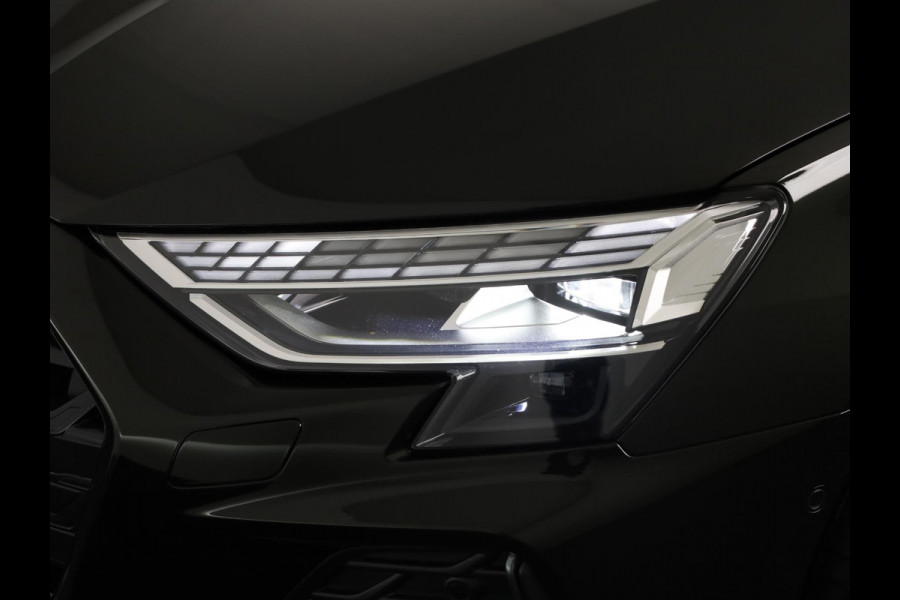 Audi A3 Sportback S edition 40 TFSI e 204 pk | Dark olive green | Sonos premium 3D | Assistentiepakket plus | Ambient verlichting |