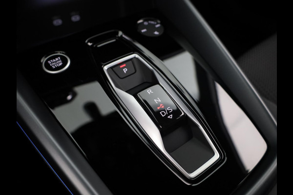 Audi A3 Sportback S edition 40 TFSI e 204 pk | Dark olive green | Sonos premium 3D | Assistentiepakket plus | Ambient verlichting |