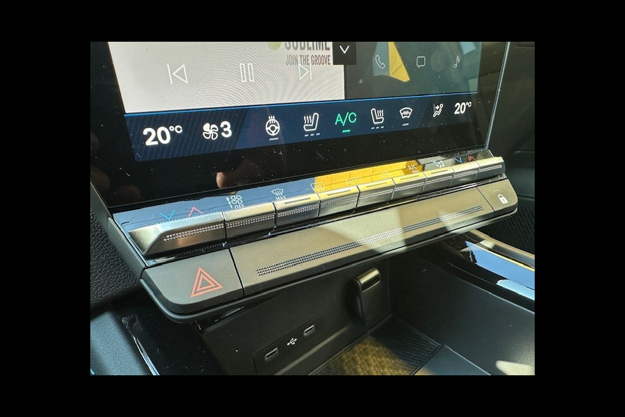 Renault Rafale E-Tech 4x4 plug-in hybrid 300PK esprit Alpine | 360 CAMERA | HARMAN KARDON | WINTERPACK | Carselexy