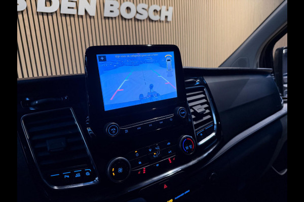 Ford Transit Custom 300 2.0 TDCI L2H1 Limited 5P. Nieuwstaat