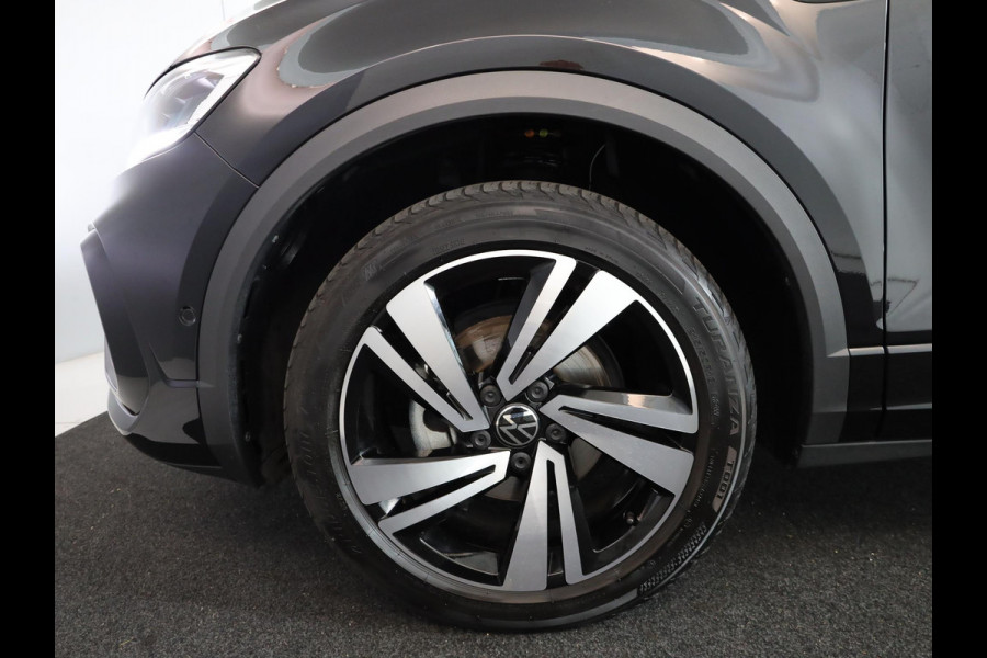Volkswagen T-Roc 1.5 TSI R-Line 150 pk Automaat (DSG) | Verlengde garantie | Navigatie | Trekhaak (afneembaar) | Parkeersensoren (Park assist) | Achteruitrijcamera | R-Line |