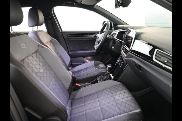 Volkswagen T-Roc 1.5 TSI R-Line 150 pk Automaat (DSG) | Verlengde garantie | Navigatie | Trekhaak (afneembaar) | Parkeersensoren (Park assist) | Achteruitrijcamera | R-Line |